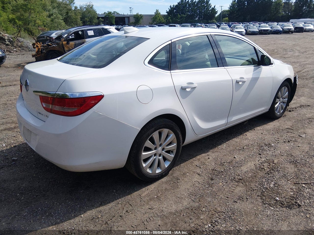 2016 BUICK VERANO · 4/11