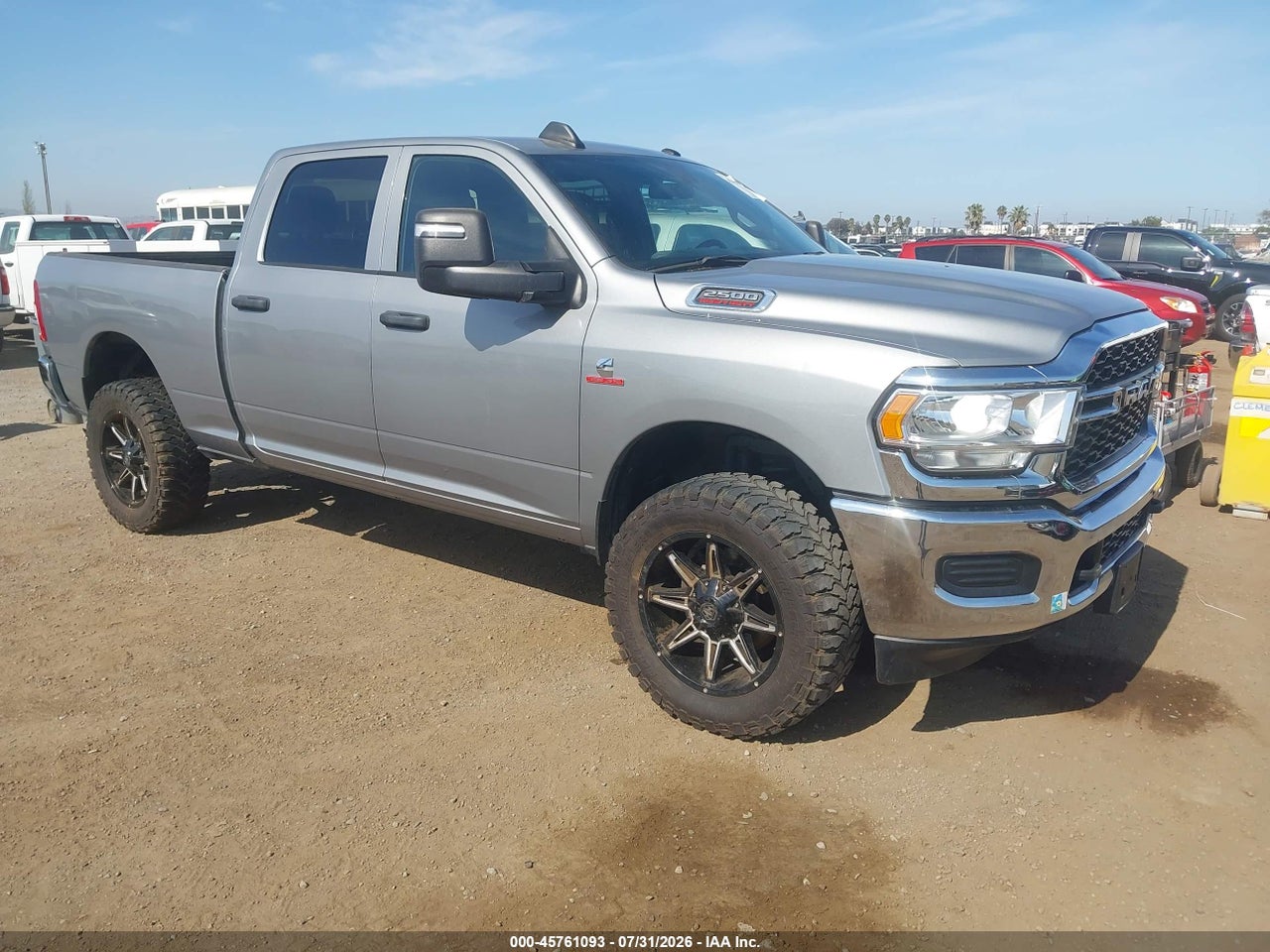 3C6UR5CL7RG****** · 2024 RAM 2500 TRADESMAN  4X4 6'4 BOX