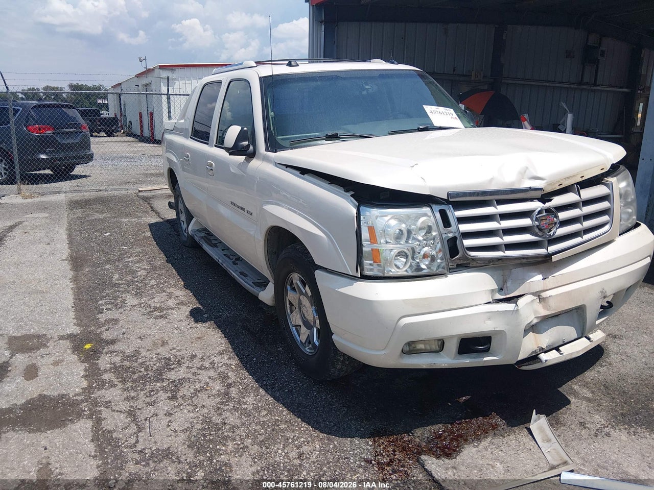 2004 CADILLAC ESCALADE EXT STANDARD