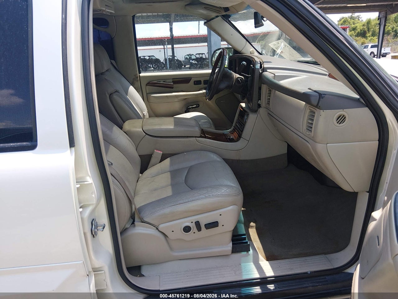 2004 CADILLAC ESCALADE EXT STANDARD · 5/11