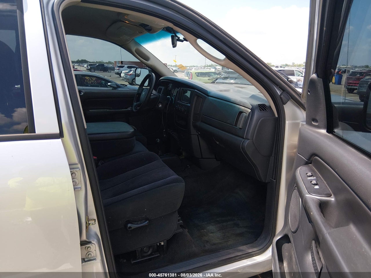 2004 DODGE RAM 2500 SLT/LARAMIE · 5/11