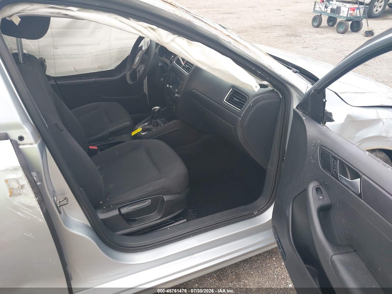 2014 VOLKSWAGEN JETTA 2.0L S · 5/11