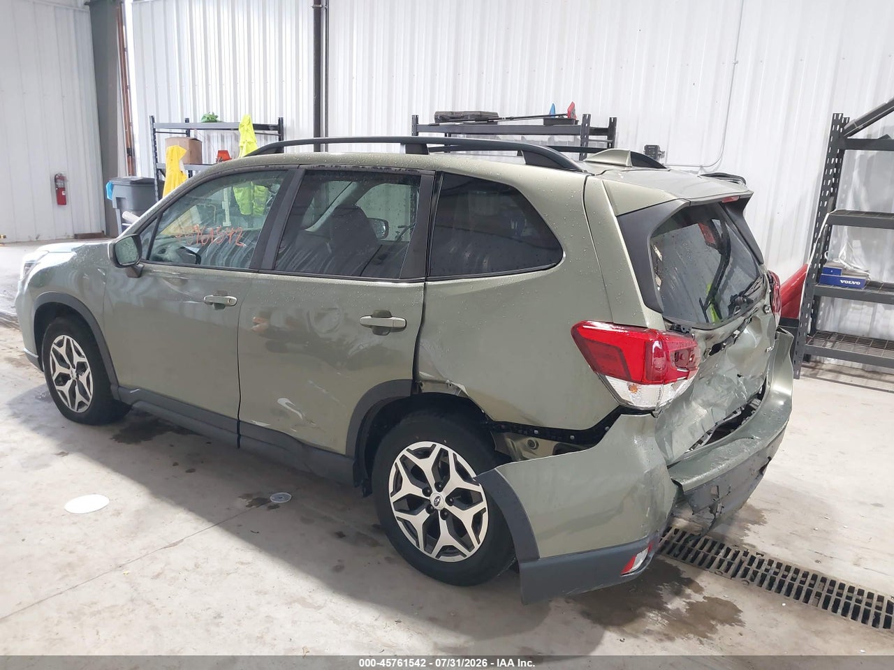2019 SUBARU FORESTER PREMIUM · 3/11