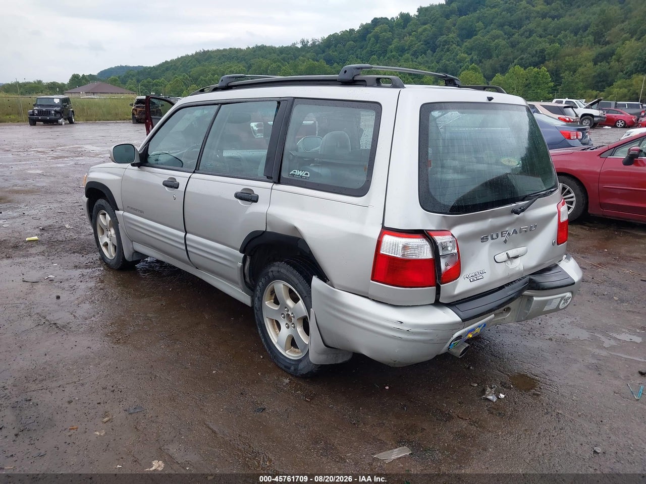 2001 SUBARU FORESTER S · 3/11