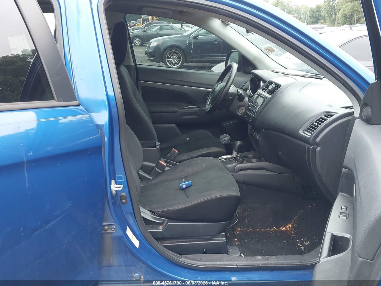 2015 MITSUBISHI OUTLANDER SPORT ES · 5/10