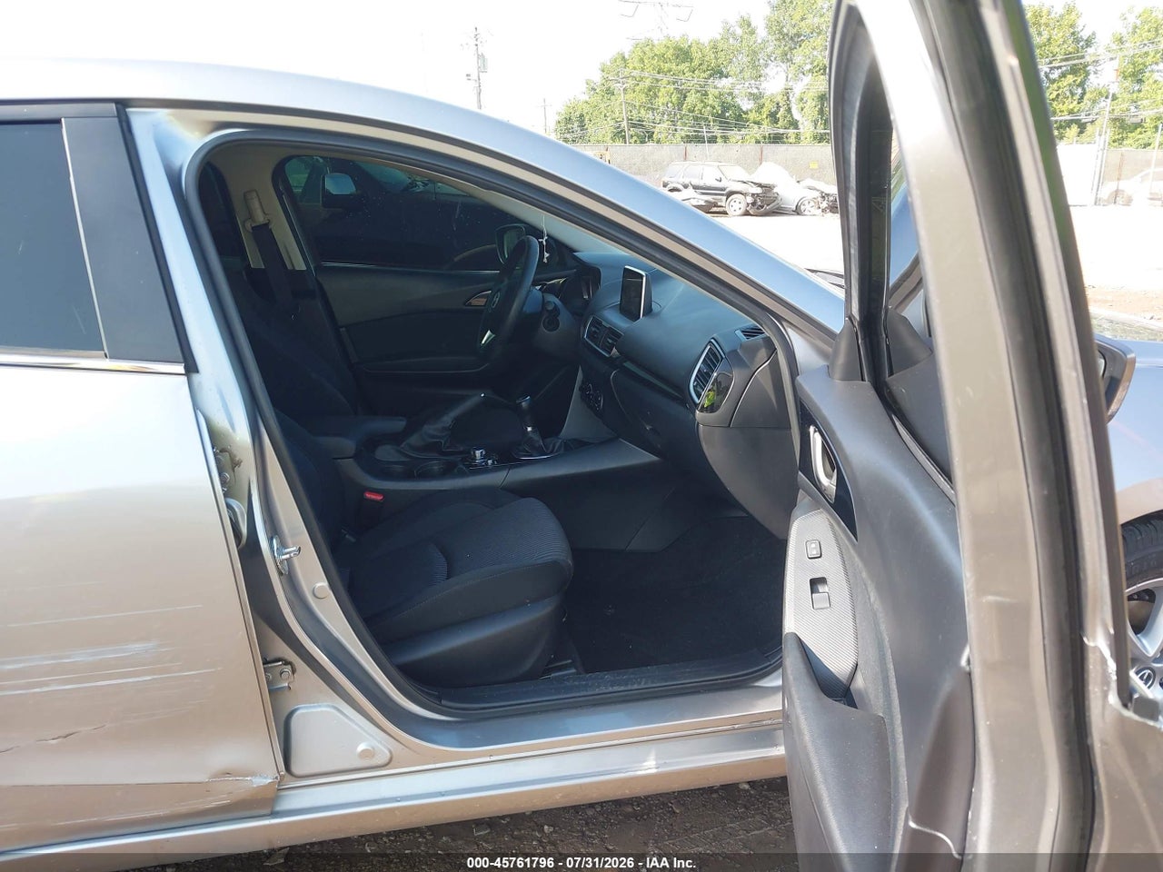 2016 MAZDA MAZDA3 I SPORT · 5/11