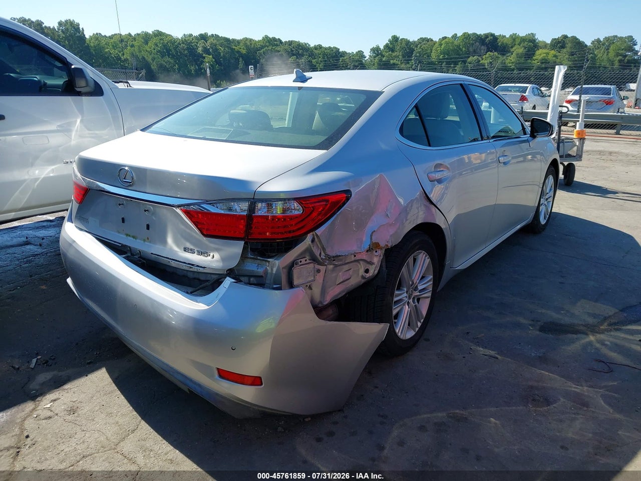 2014 LEXUS ES 350 · 4/11