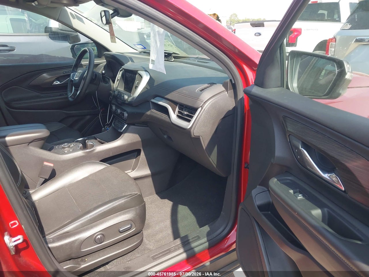 2024 GMC TERRAIN FWD SLT · 5/11