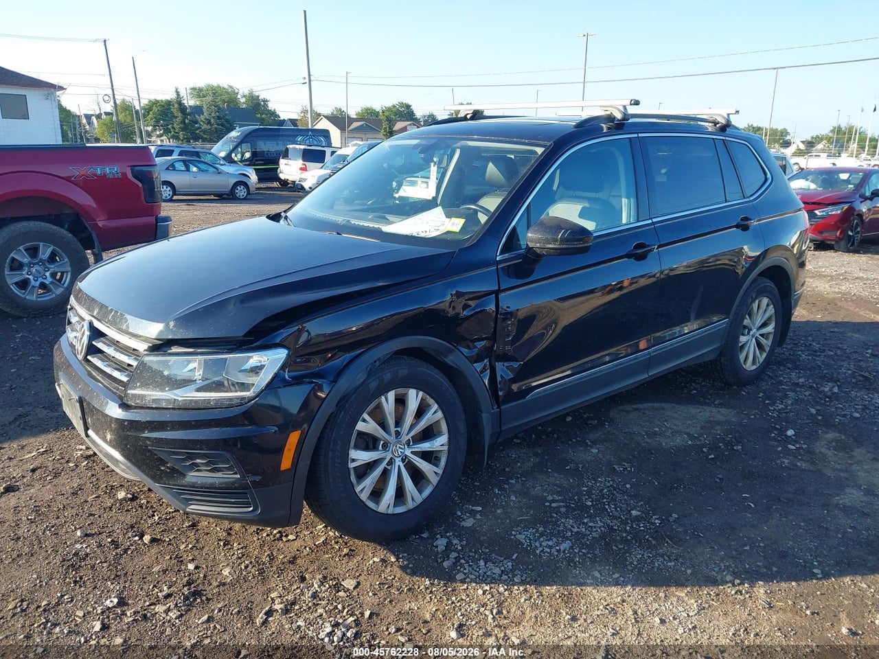 2018 VOLKSWAGEN TIGUAN 2.0T SE/2.0T SEL · 2/11
