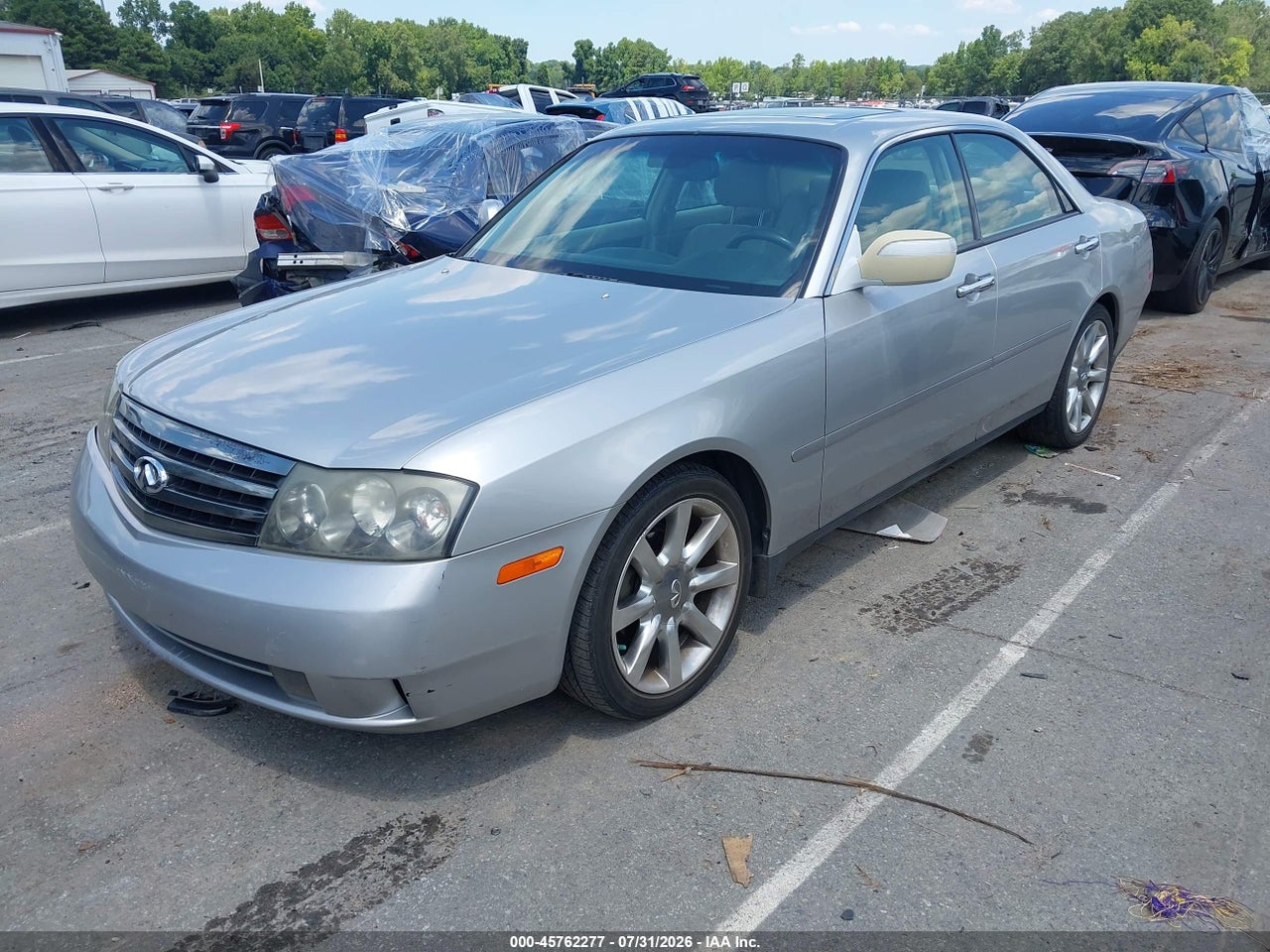 2003 INFINITI M45 SPORT · 2/11