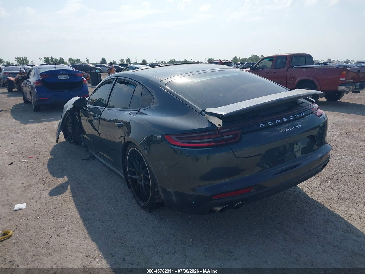 2017 PORSCHE PANAMERA 4S · 3/10