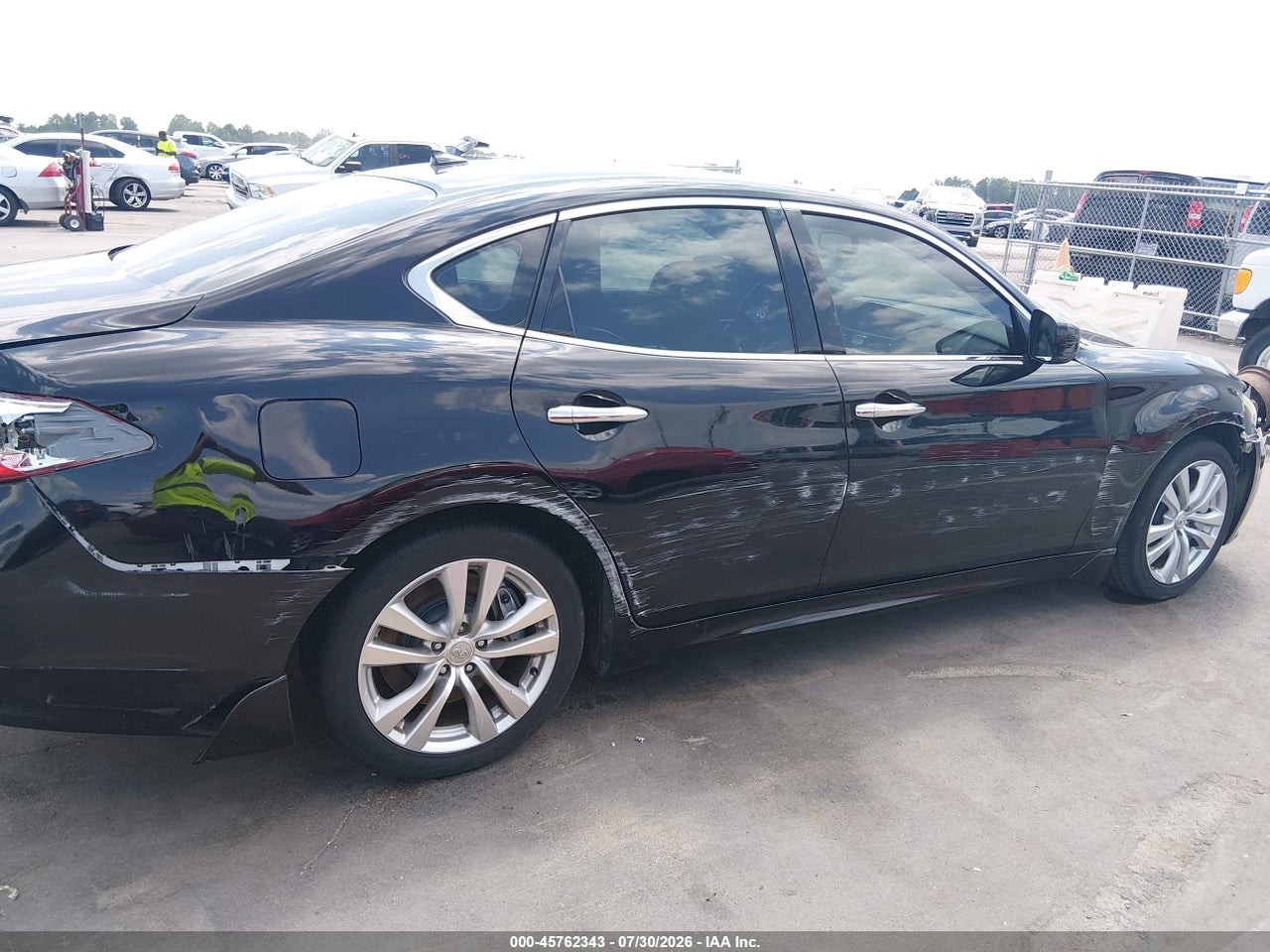 2013 INFINITI M37 · 6/11