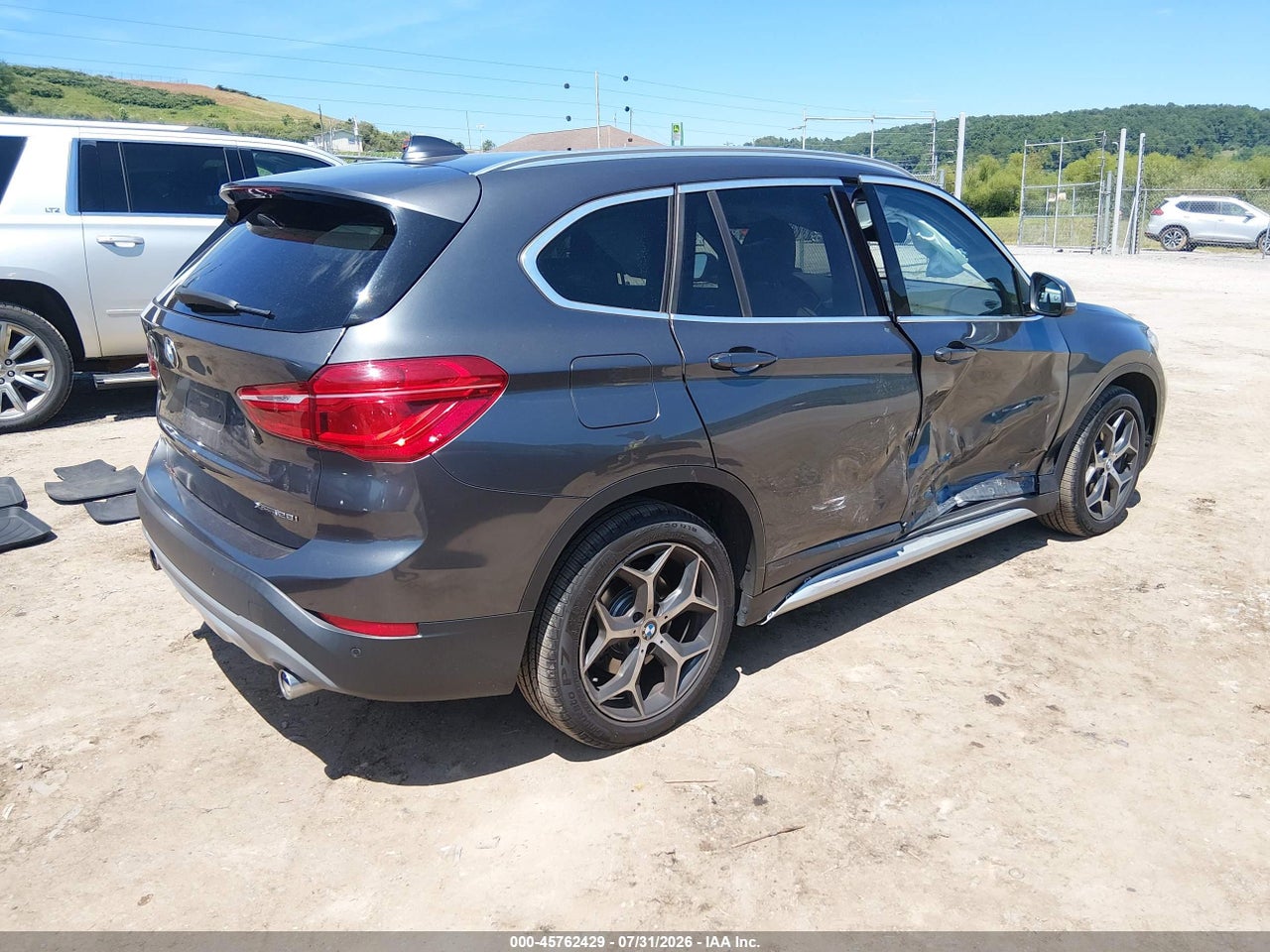 2018 BMW X1 XDRIVE28I · 4/11