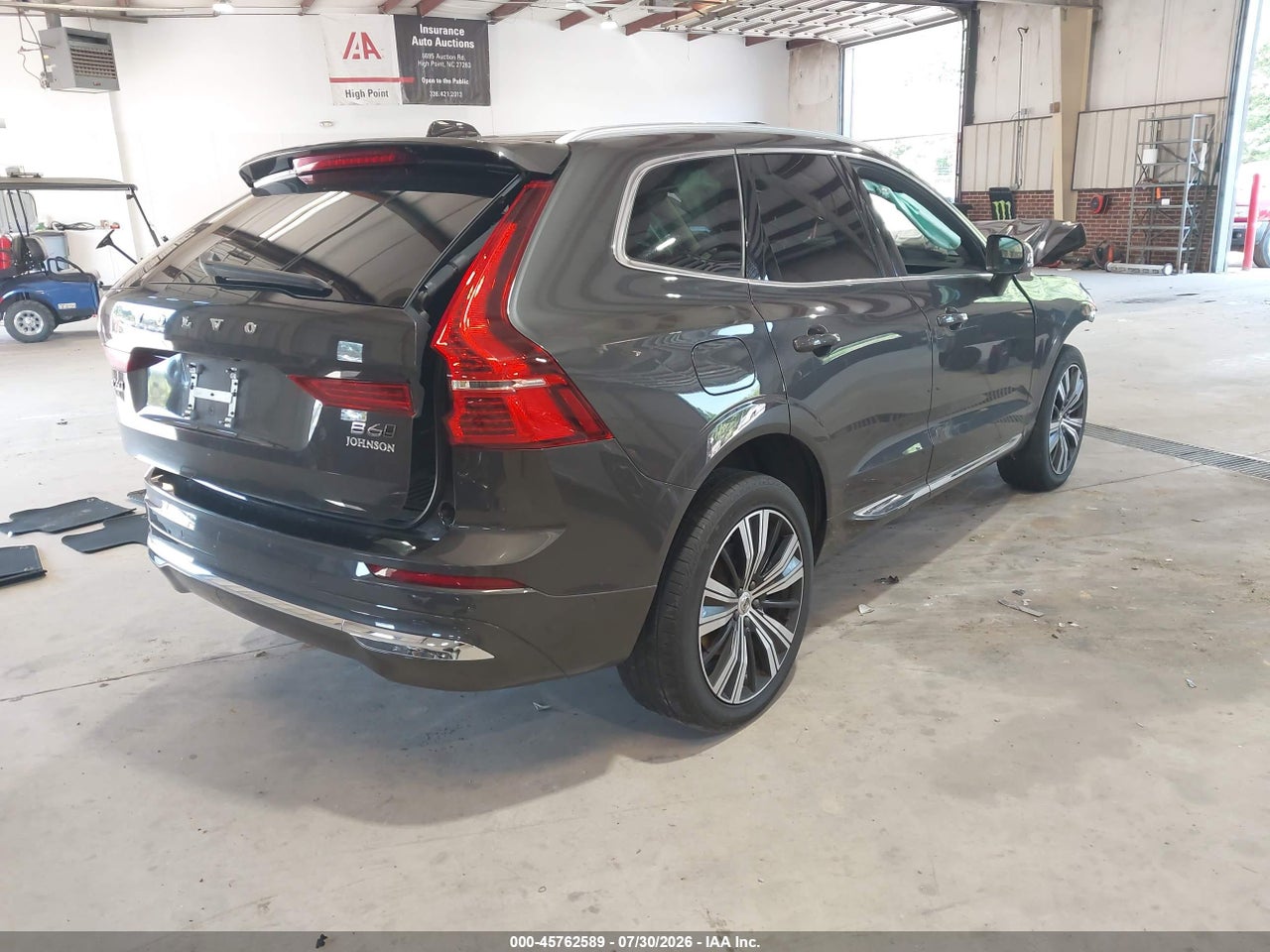 2022 VOLVO XC60 B6 INSCRIPTION · 4/11