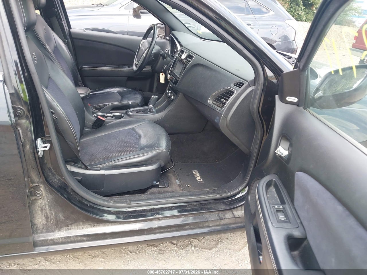 1C3CCBHGXCN****** · 2012 CHRYSLER 200 S · 5/11
