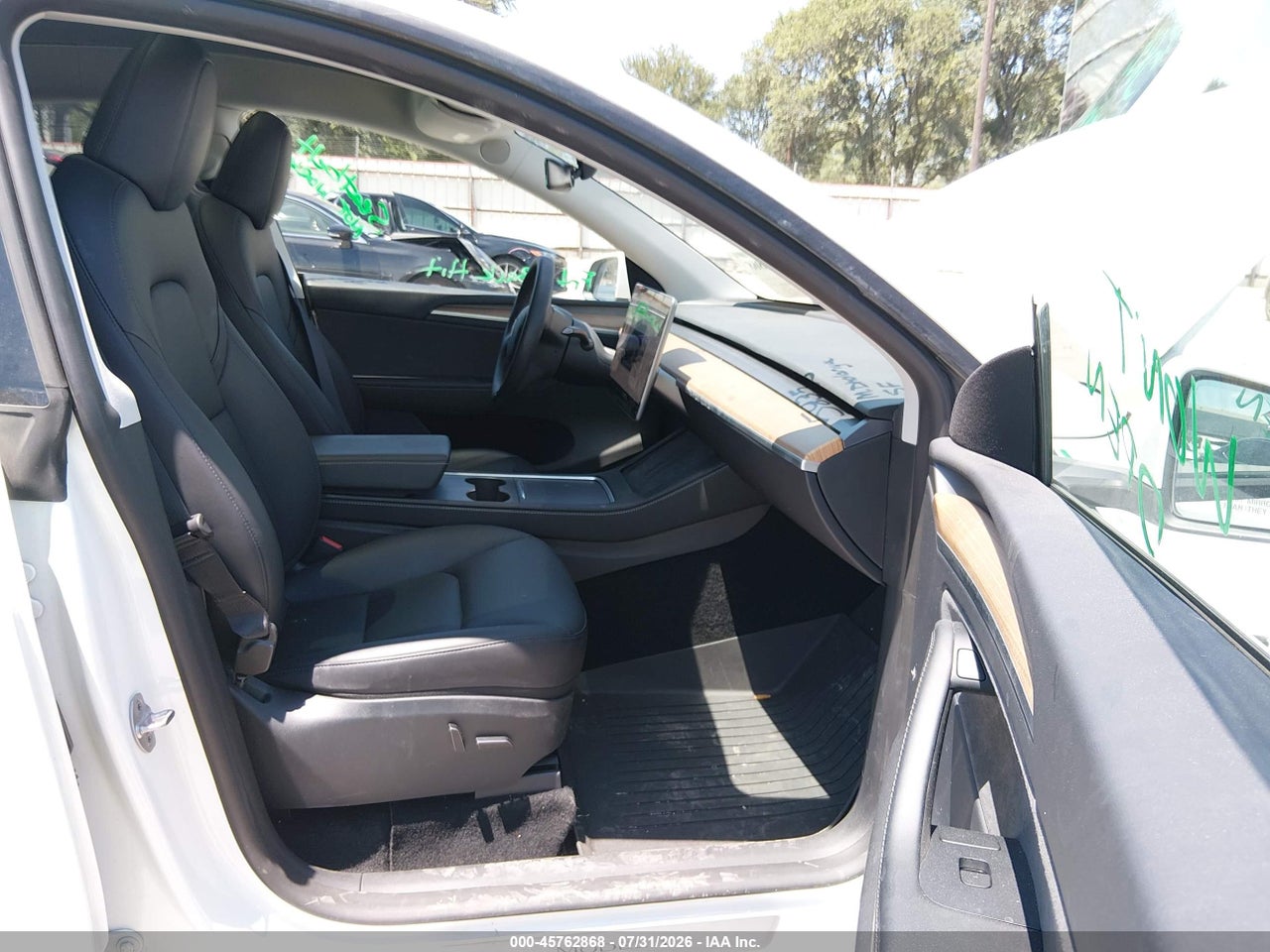 2023 TESLA MODEL Y · 5/11