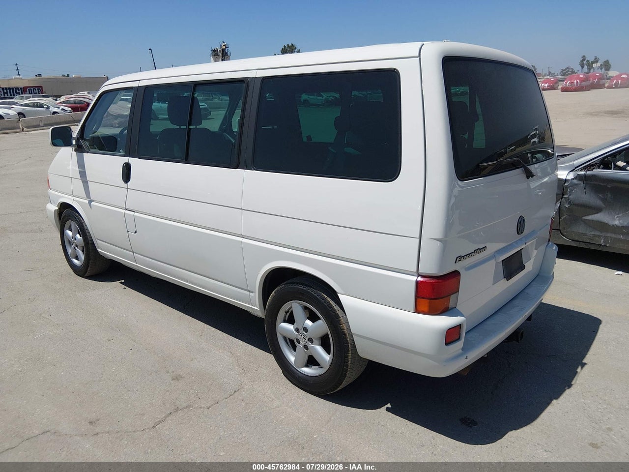 2003 VOLKSWAGEN EUROVAN MV · 3/11