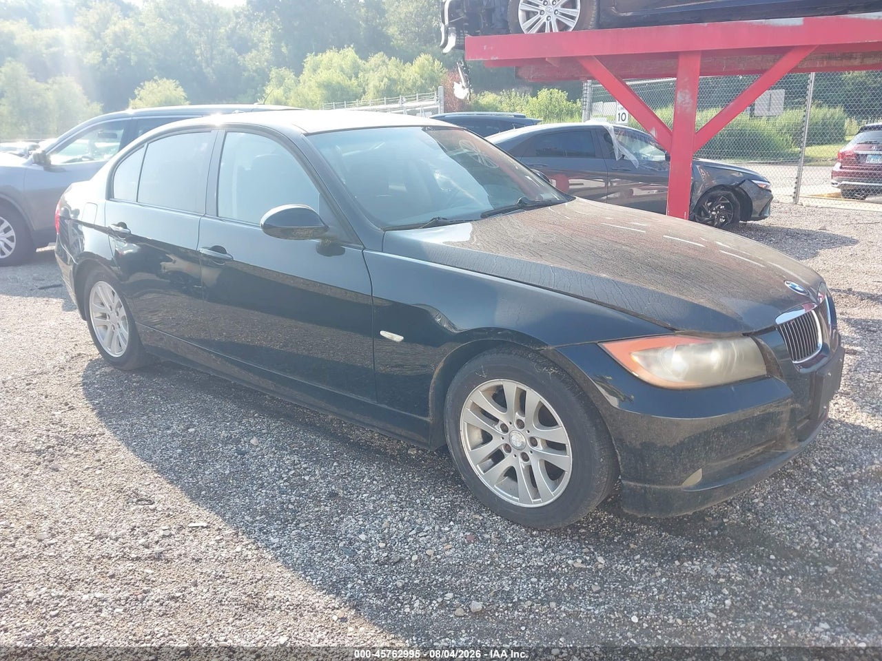 WBAVB13536P****** · 2006 BMW 325I