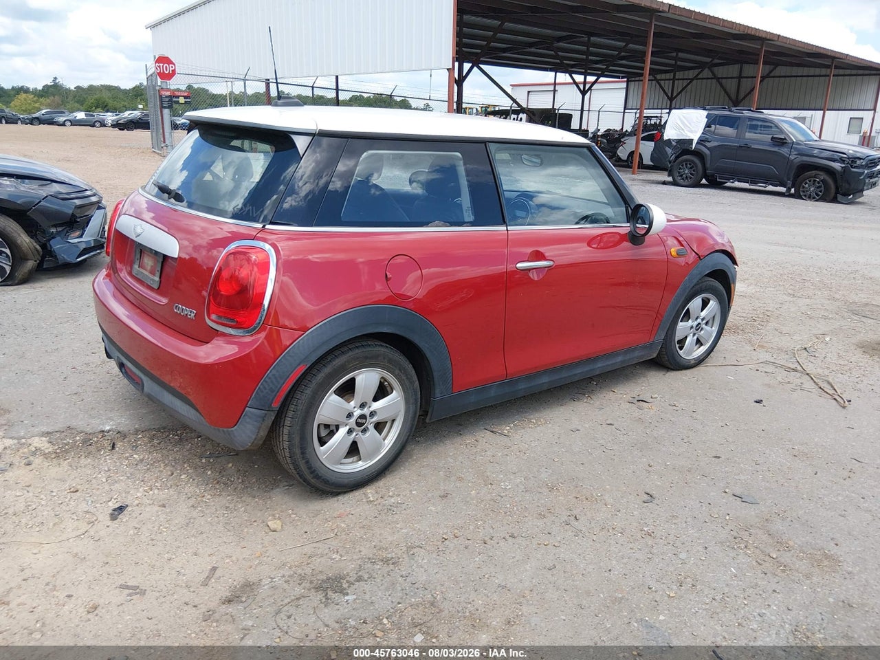 2014 MINI HARDTOP COOPER · 4/11