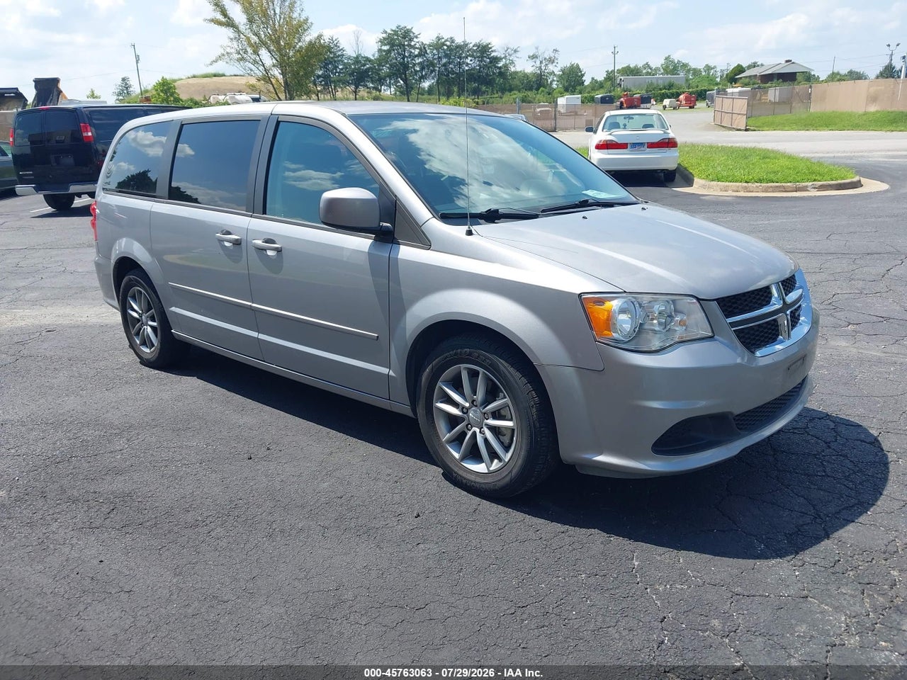 2C4RDGBG6GR****** · 2016 DODGE GRAND CARAVAN SE PLUS