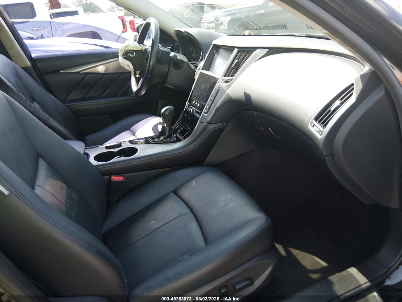 2015 INFINITI Q50 · 5/11