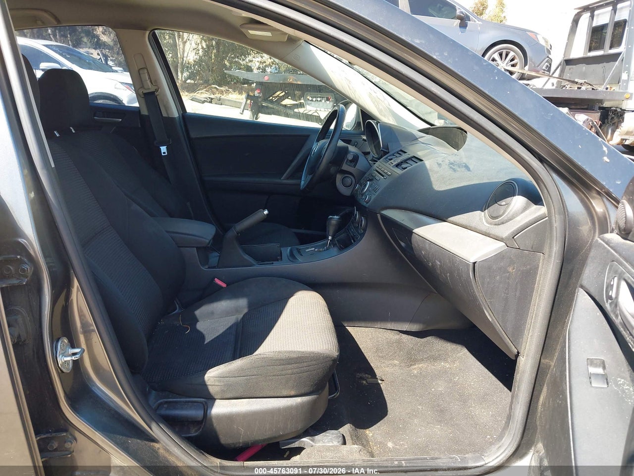 2013 MAZDA MAZDA3 I TOURING · 5/11