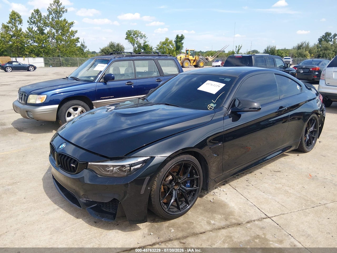 2016 BMW M4 · 2/11