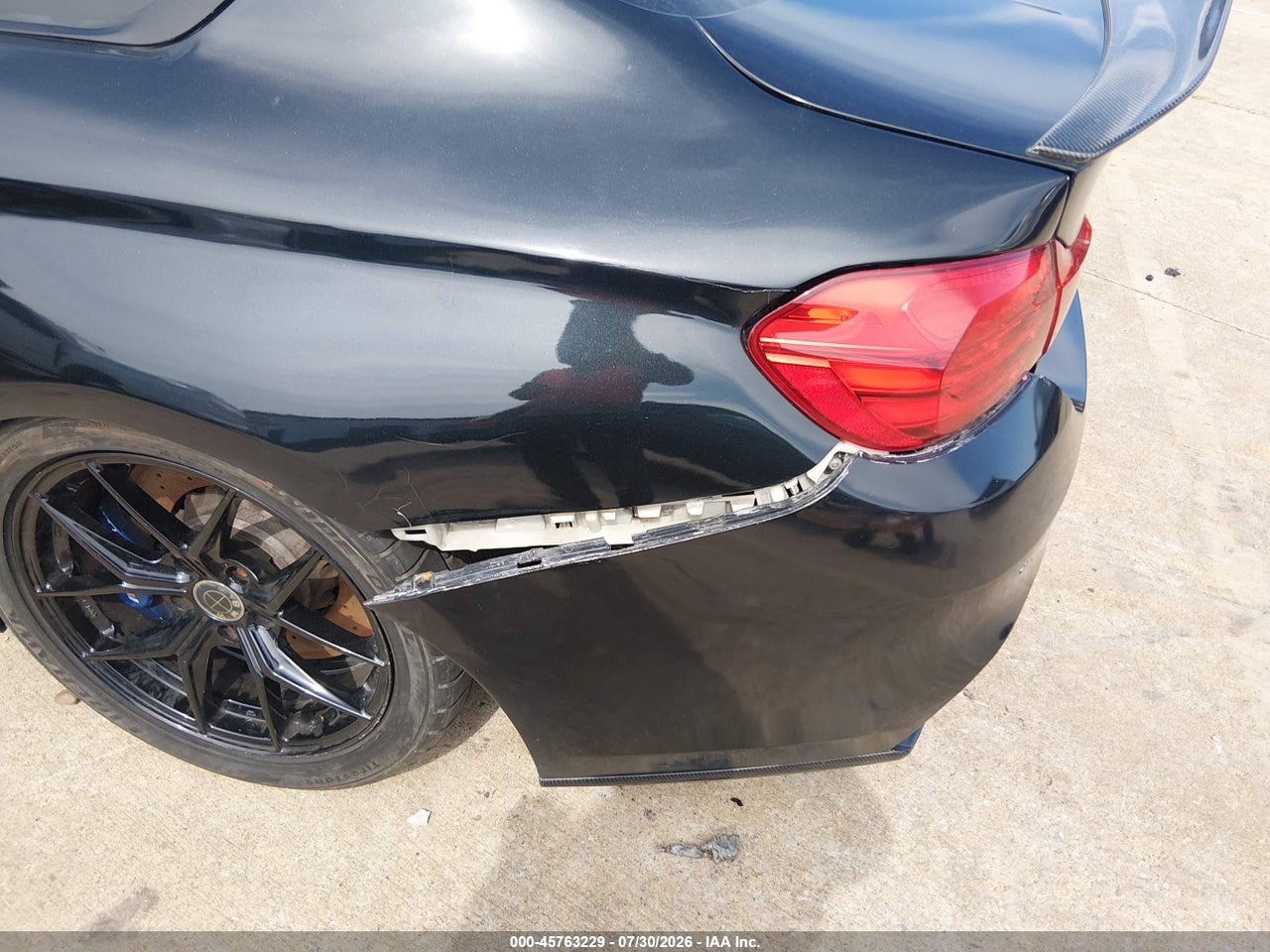 2016 BMW M4 · 6/11