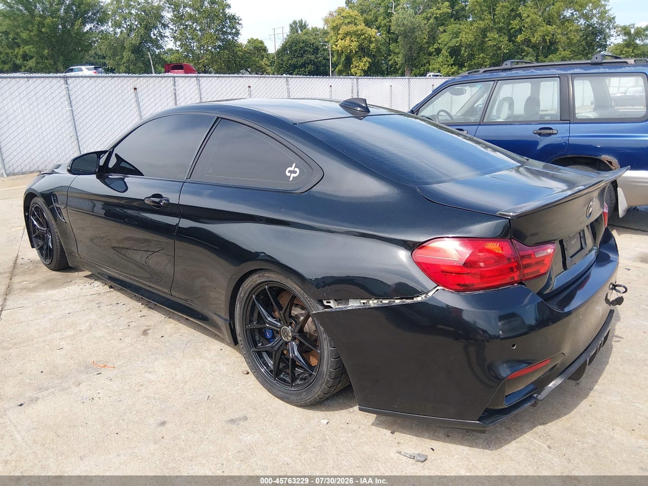 2016 BMW M4 · 3/11