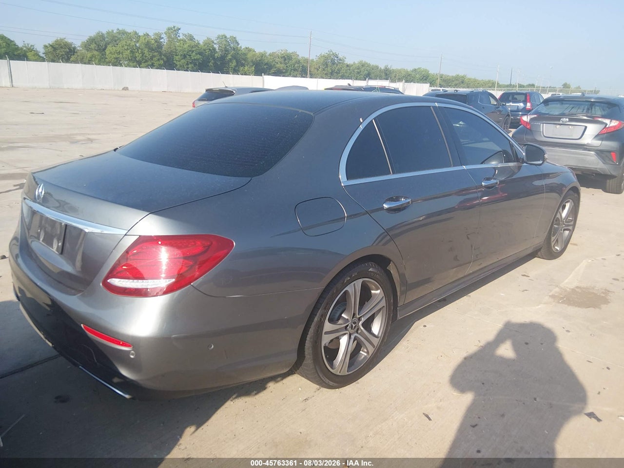 2019 MERCEDES-BENZ E 300   · 4/11