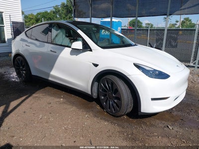 7SAYGDEFXSA****** · 2025 TESLA MODEL Y PERFORMANCE DUAL MOTOR ALL-WHEEL DRIVE