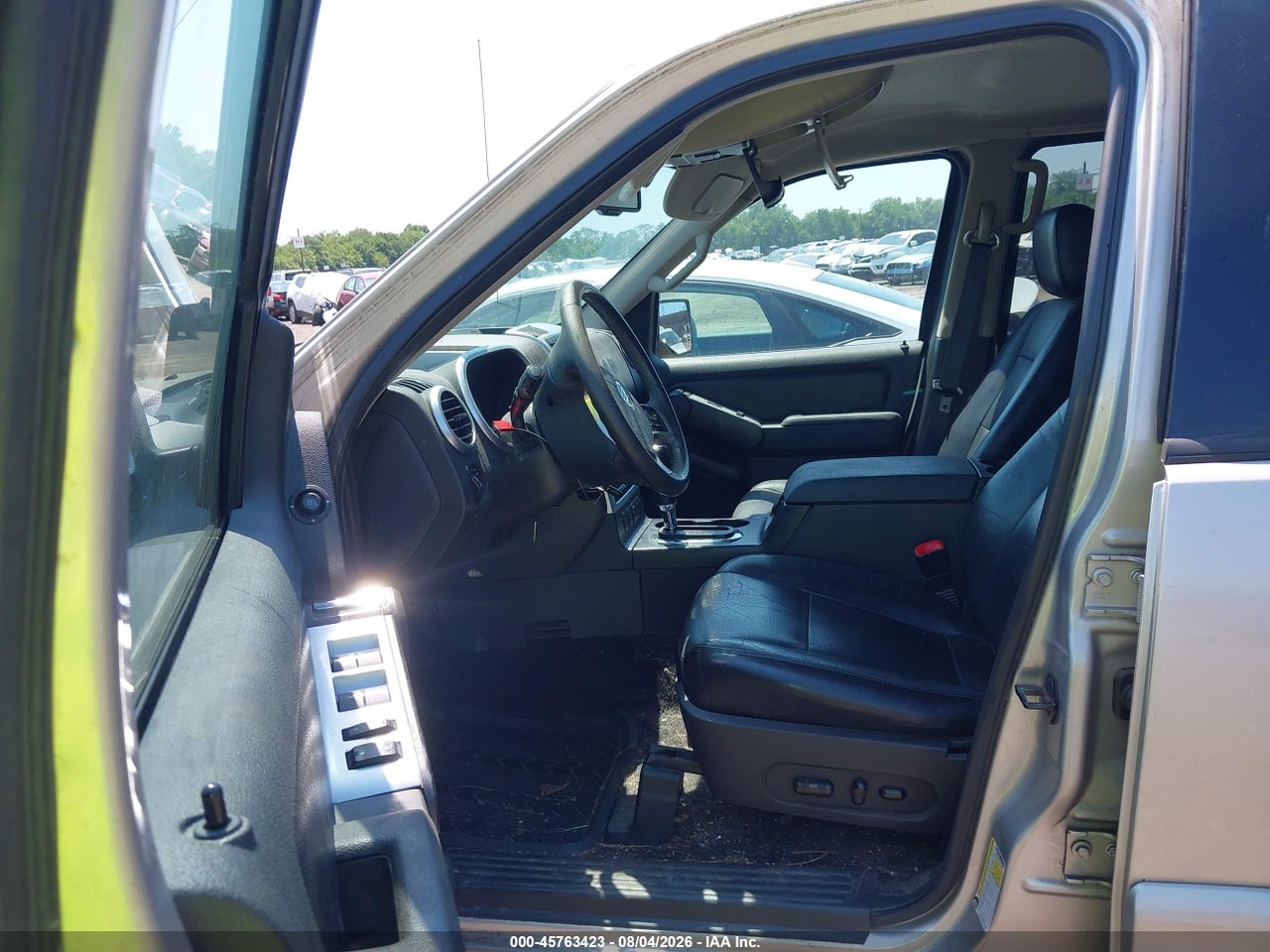 2007 MERCURY MOUNTAINEER   · 5/11