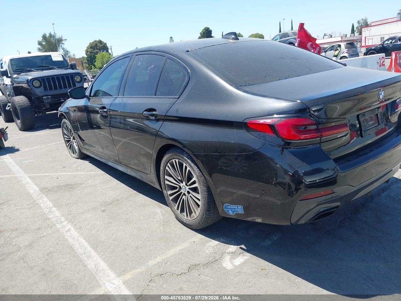 2021 BMW 530E · 3/11