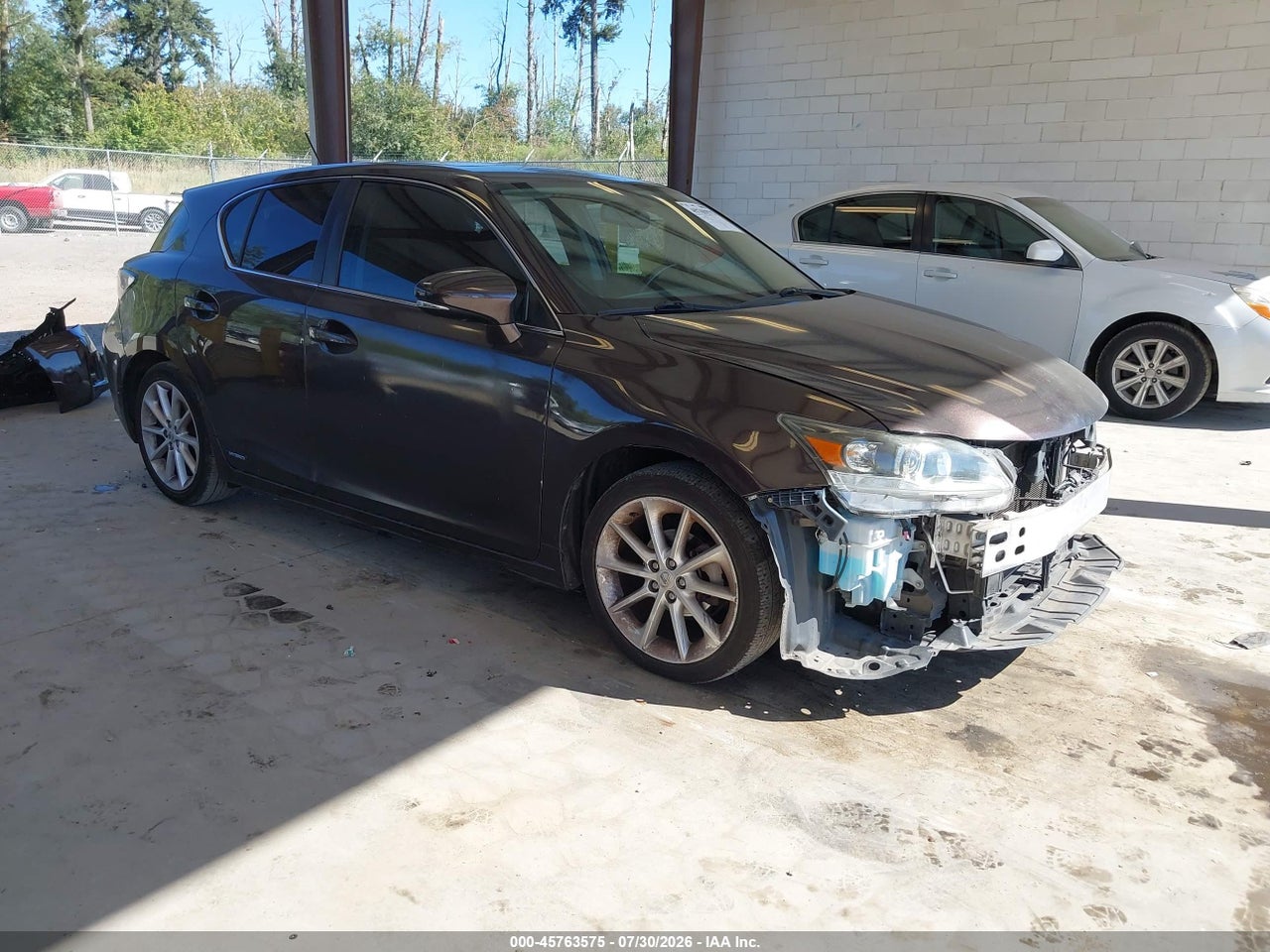 JTHKD5BH7B2****** · 2011 LEXUS CT 200H PREMIUM