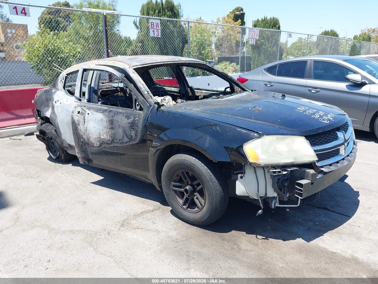 1C3CDZAB5DN****** · 2013 DODGE AVENGER SE