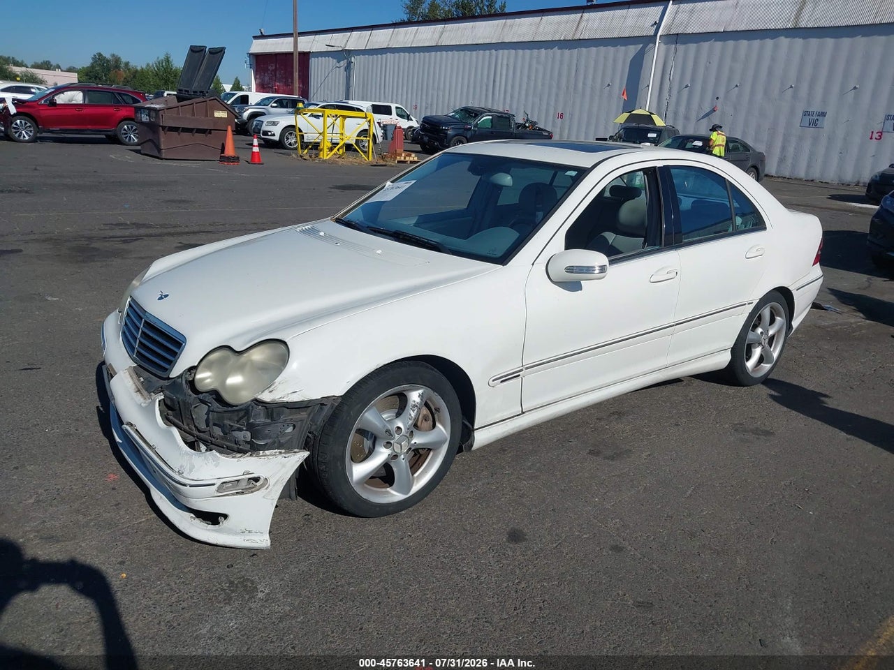 2006 MERCEDES-BENZ C 230 SPORT · 2/11