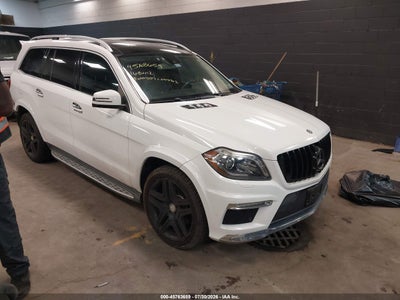 4JGDF6EE3GA****** · 2016 MERCEDES-BENZ GL 450 4MATIC
