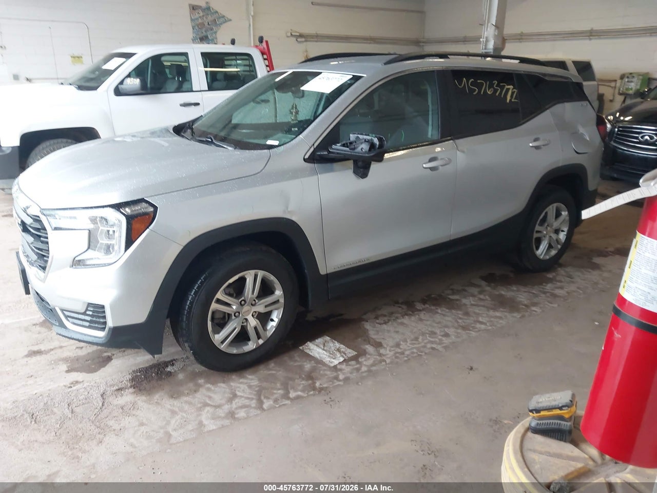 2022 GMC TERRAIN SLE · 2/11