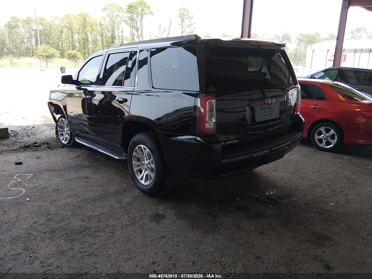 2017 GMC YUKON SLT · 3/11