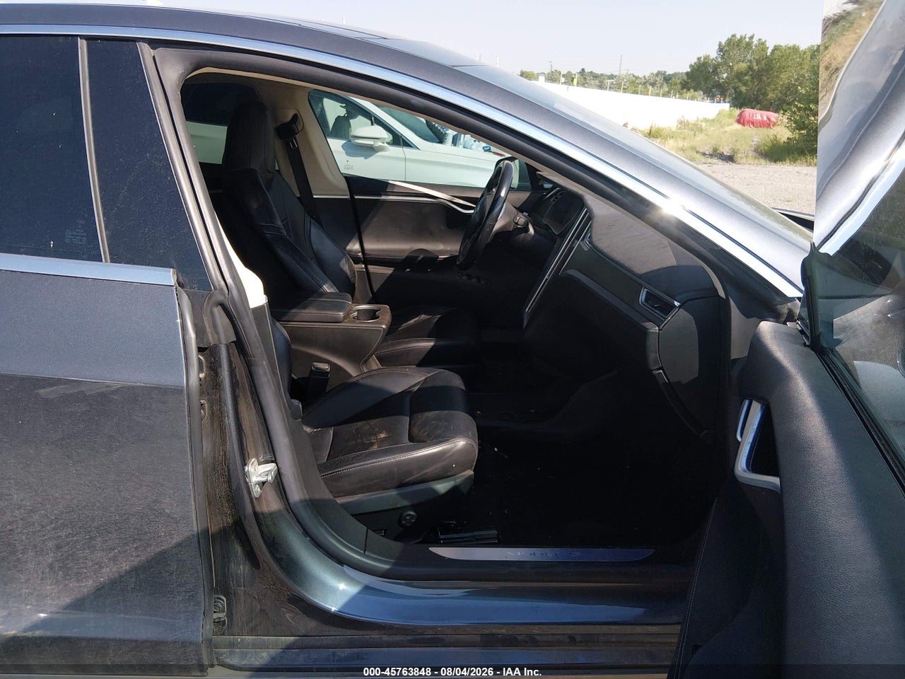 2015 TESLA MODEL S 70D/85D/P85D · 5/9