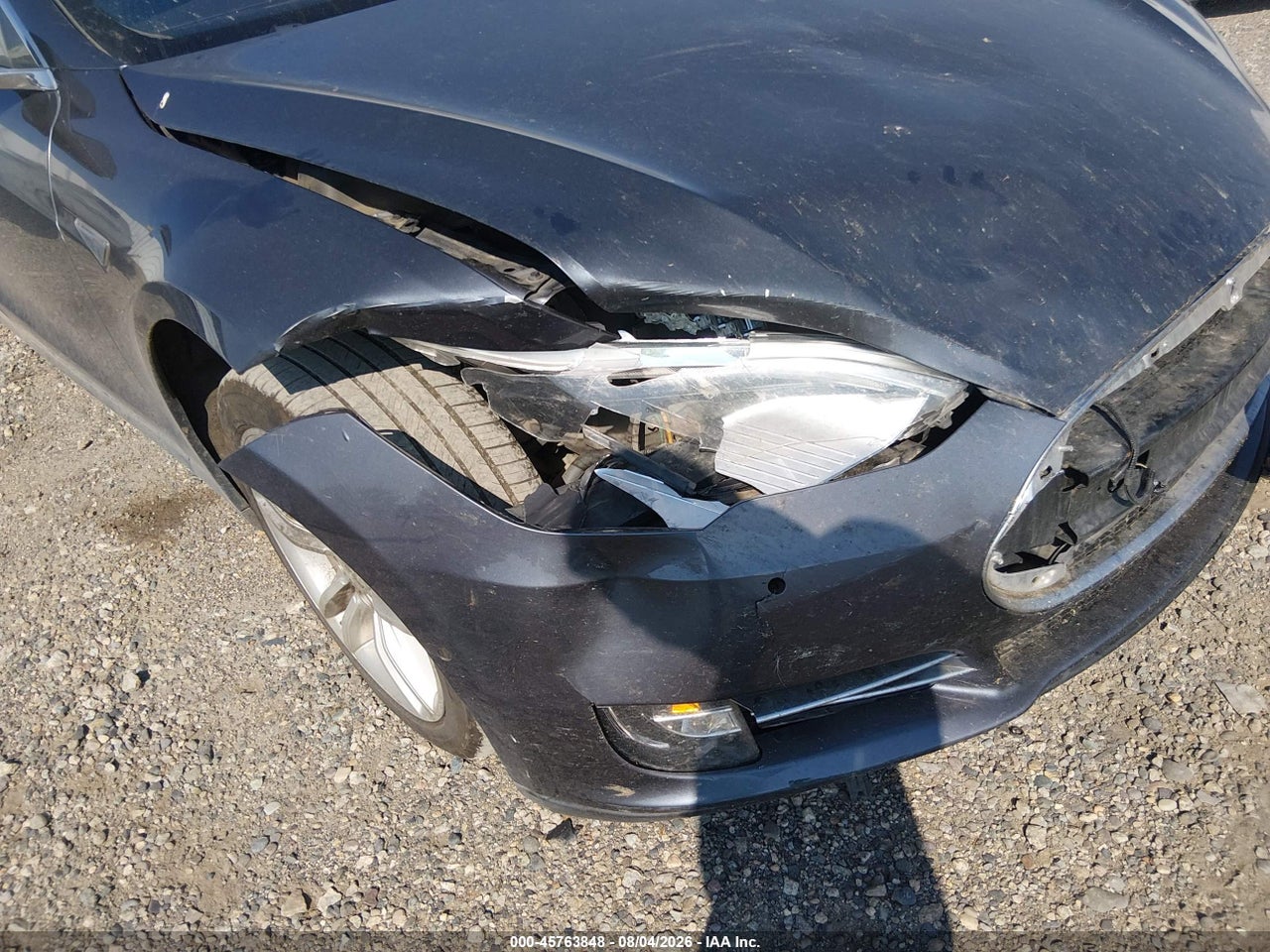 2015 TESLA MODEL S 70D/85D/P85D · 6/9