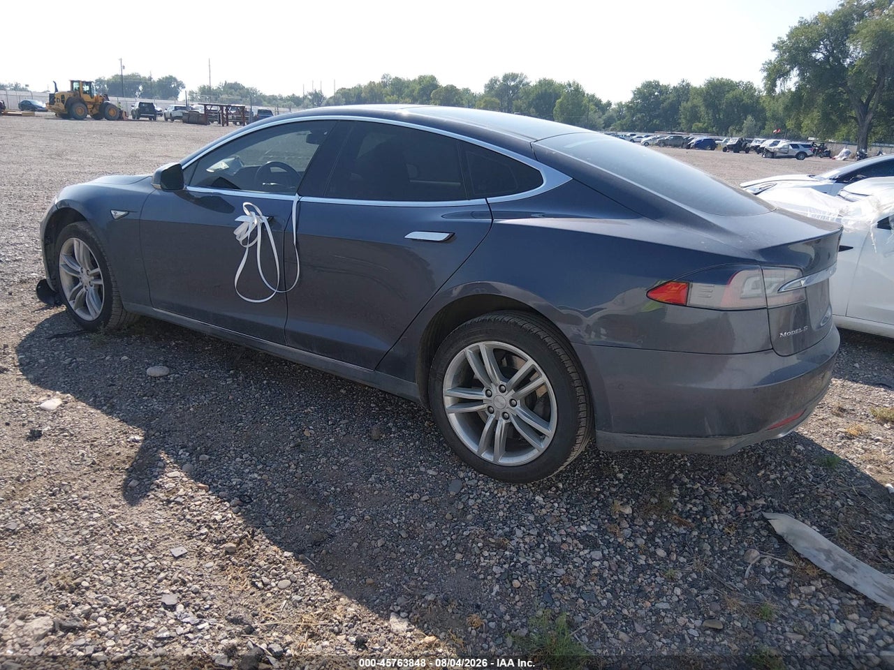2015 TESLA MODEL S 70D/85D/P85D · 3/9