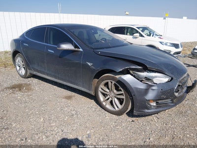 5YJSA1H23FF****** · 2015 TESLA MODEL S 70D/85D/P85D