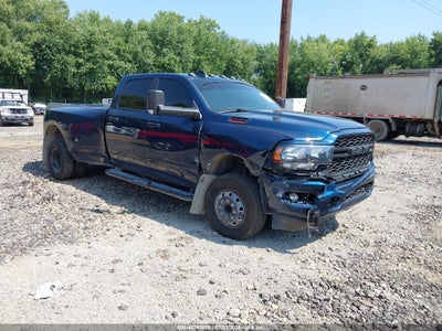 2022 RAM 3500 BIG HORN 4X4 8' BOX