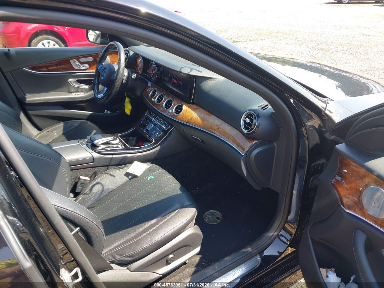 2017 MERCEDES-BENZ E 300 4MATIC · 5/11