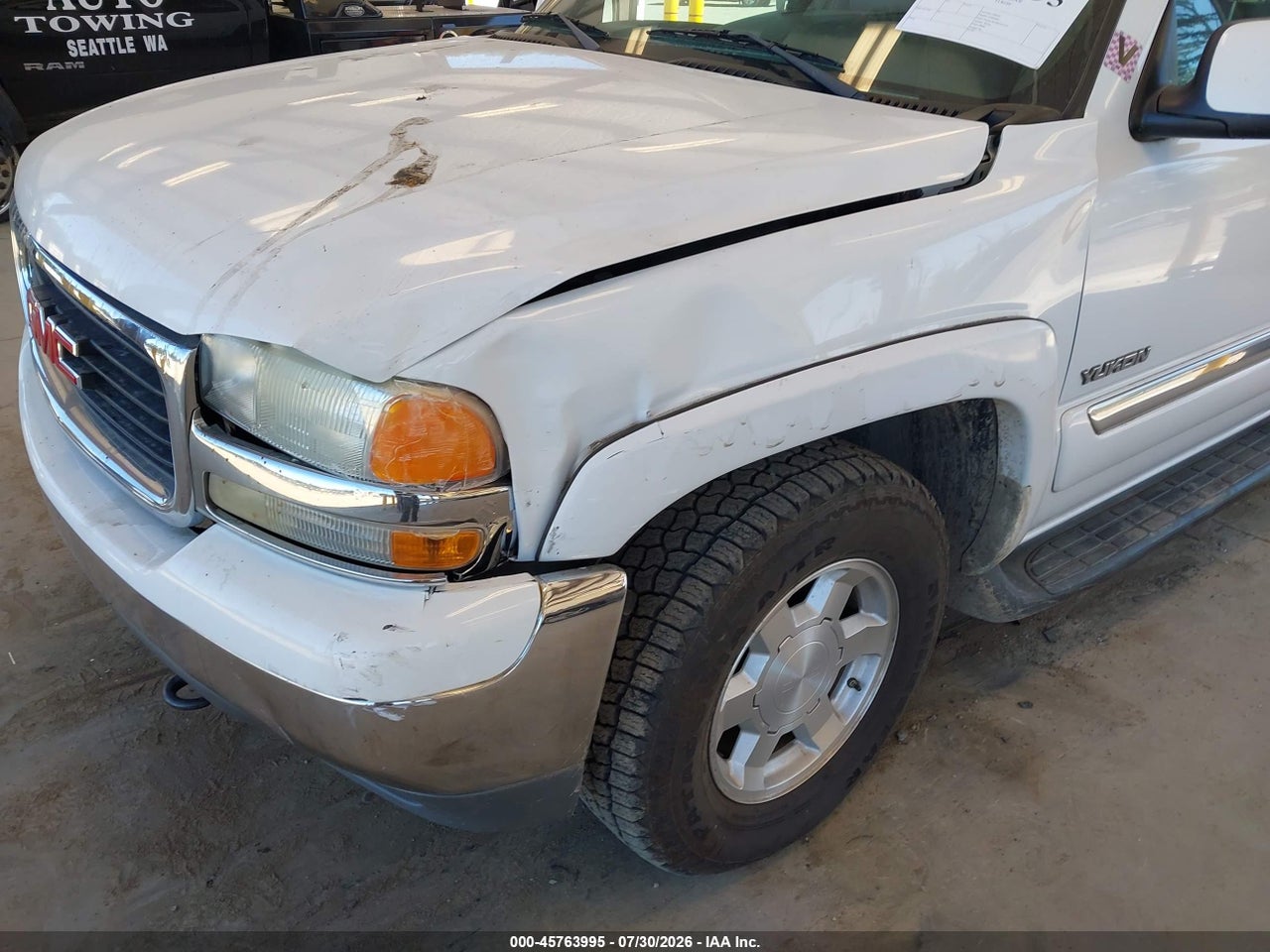 2004 GMC YUKON SLT · 6/11