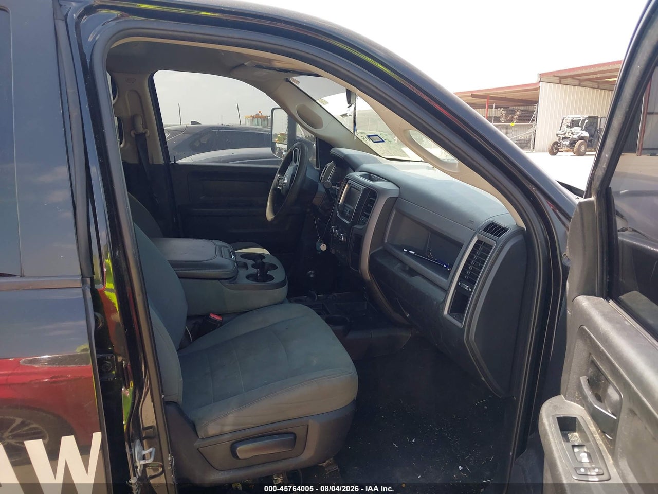 2017 RAM 2500 TRADESMAN  4X4 6'4 BOX · 5/11