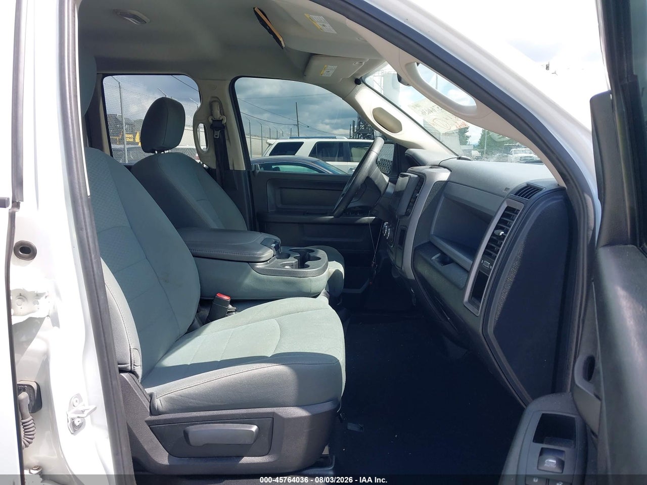 2017 RAM 1500   · 5/11
