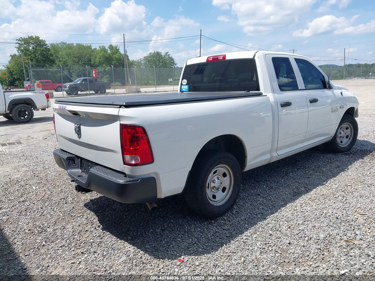 2017 RAM 1500   · 4/11