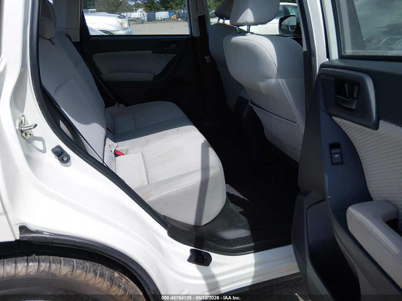 JF2SJAAC1JG****** · 2018 SUBARU FORESTER 2.5I · 8/11